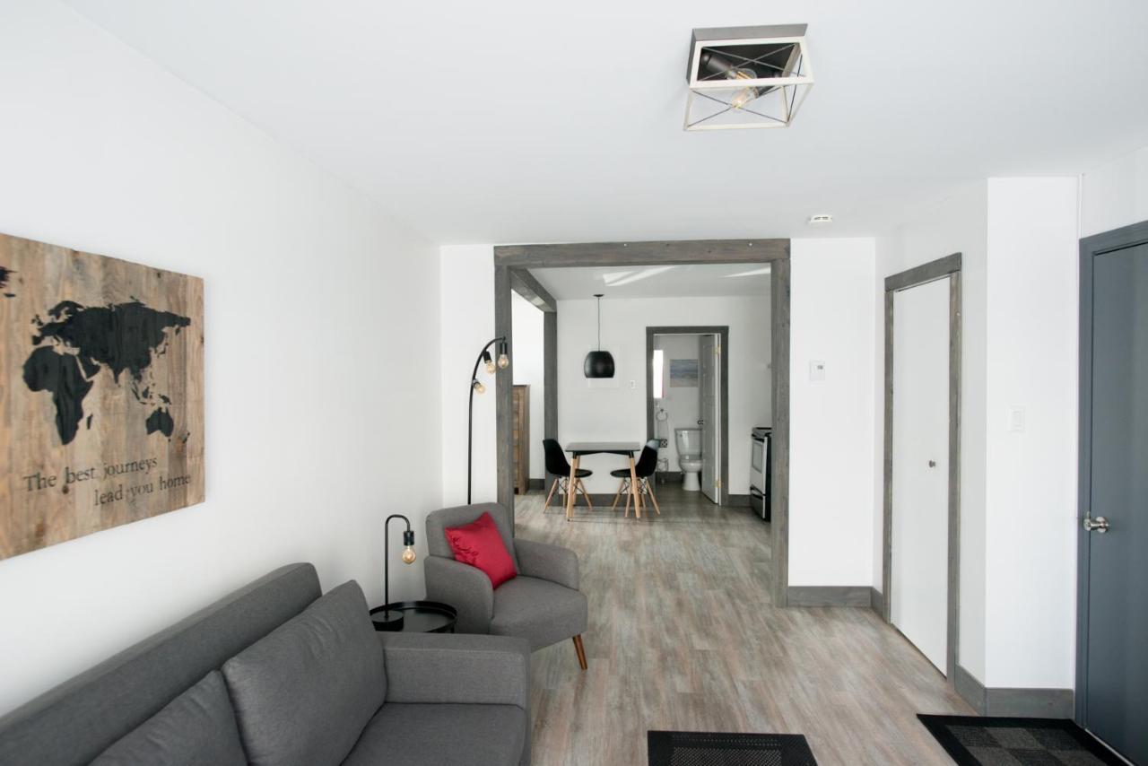 Le Court-Toit Apartment Rouyn-Noranda ภายนอก รูปภาพ
