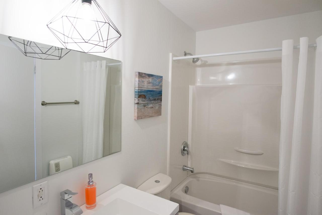 Le Court-Toit Apartment Rouyn-Noranda ภายนอก รูปภาพ