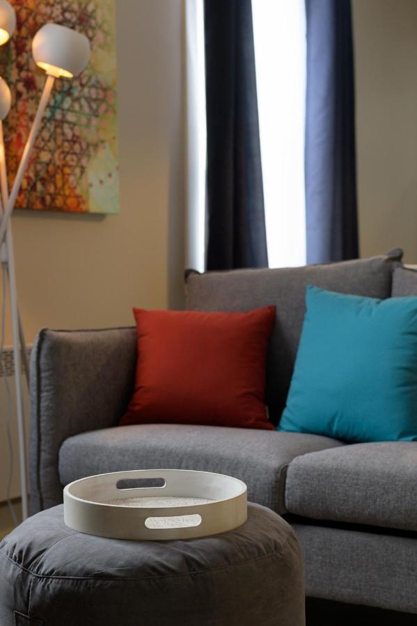 Le Court-Toit Apartment Rouyn-Noranda ภายนอก รูปภาพ