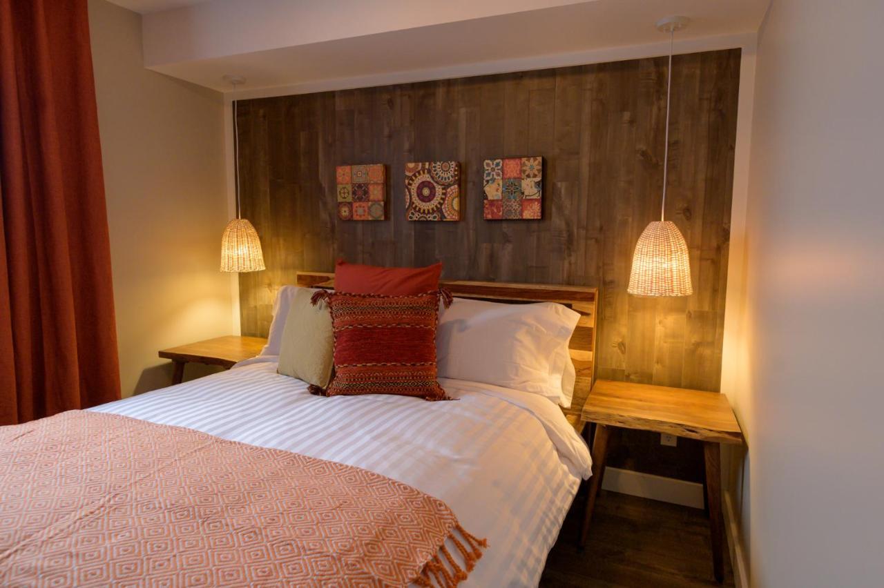 Le Court-Toit Apartment Rouyn-Noranda ภายนอก รูปภาพ