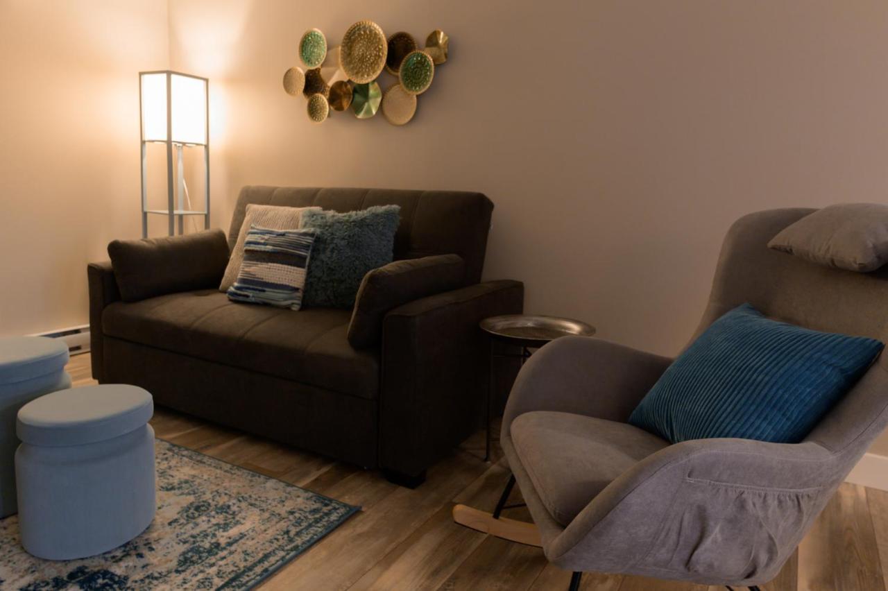 Le Court-Toit Apartment Rouyn-Noranda ภายนอก รูปภาพ