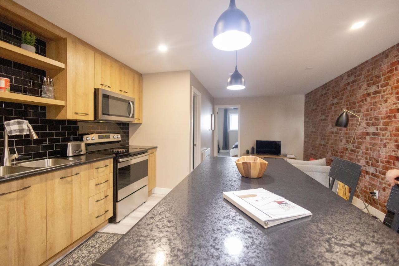 Le Court-Toit Apartment Rouyn-Noranda ภายนอก รูปภาพ