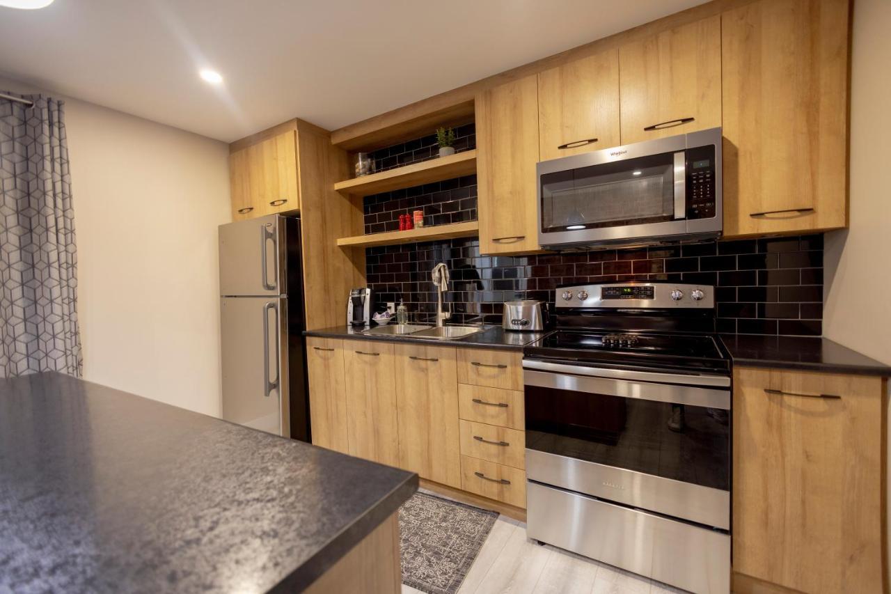 Le Court-Toit Apartment Rouyn-Noranda ภายนอก รูปภาพ